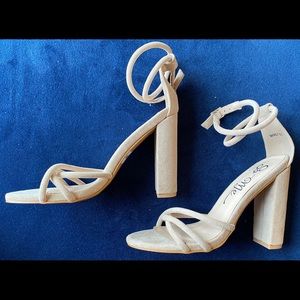 Forever21 So Me Faux Suede Nude Strappy Heel New